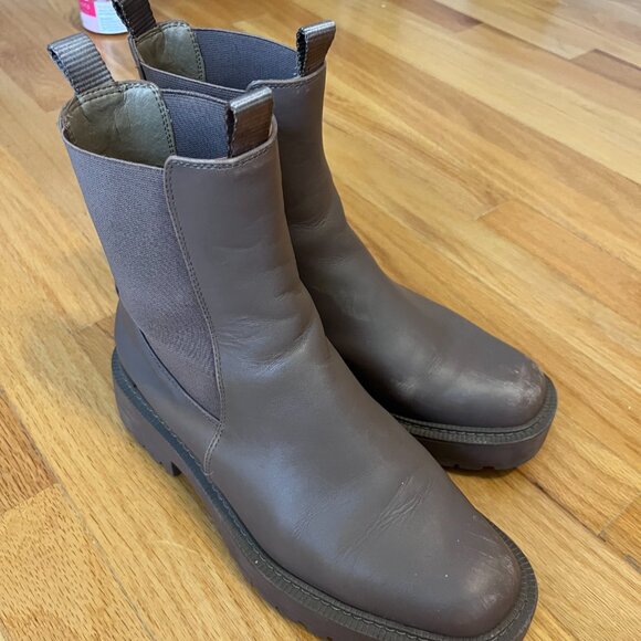 Sam Edelman Laguna Chelsea Boots - Picture 3 of 5